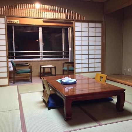 Iwamuro Slow Hostel Niigata Bagian luar foto